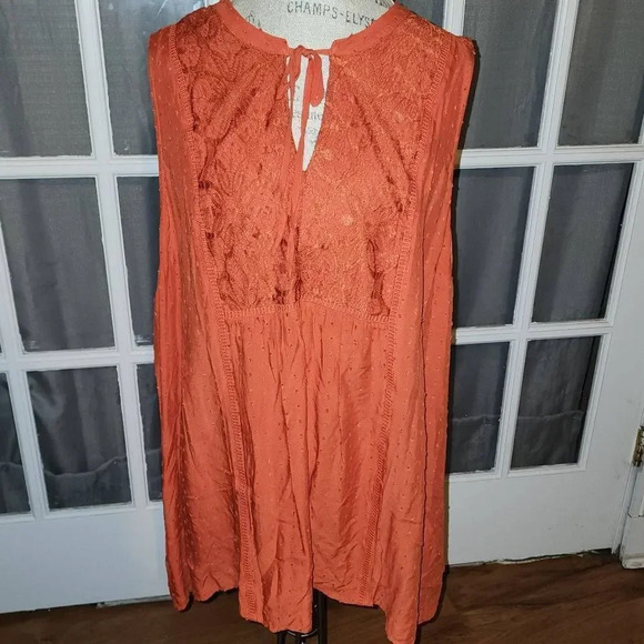 NWT Torrid Womens Orange Swiss Dot‎ Crochet Trim Sleeveless Blouse Top 3 3X - Picture 1 of 5
